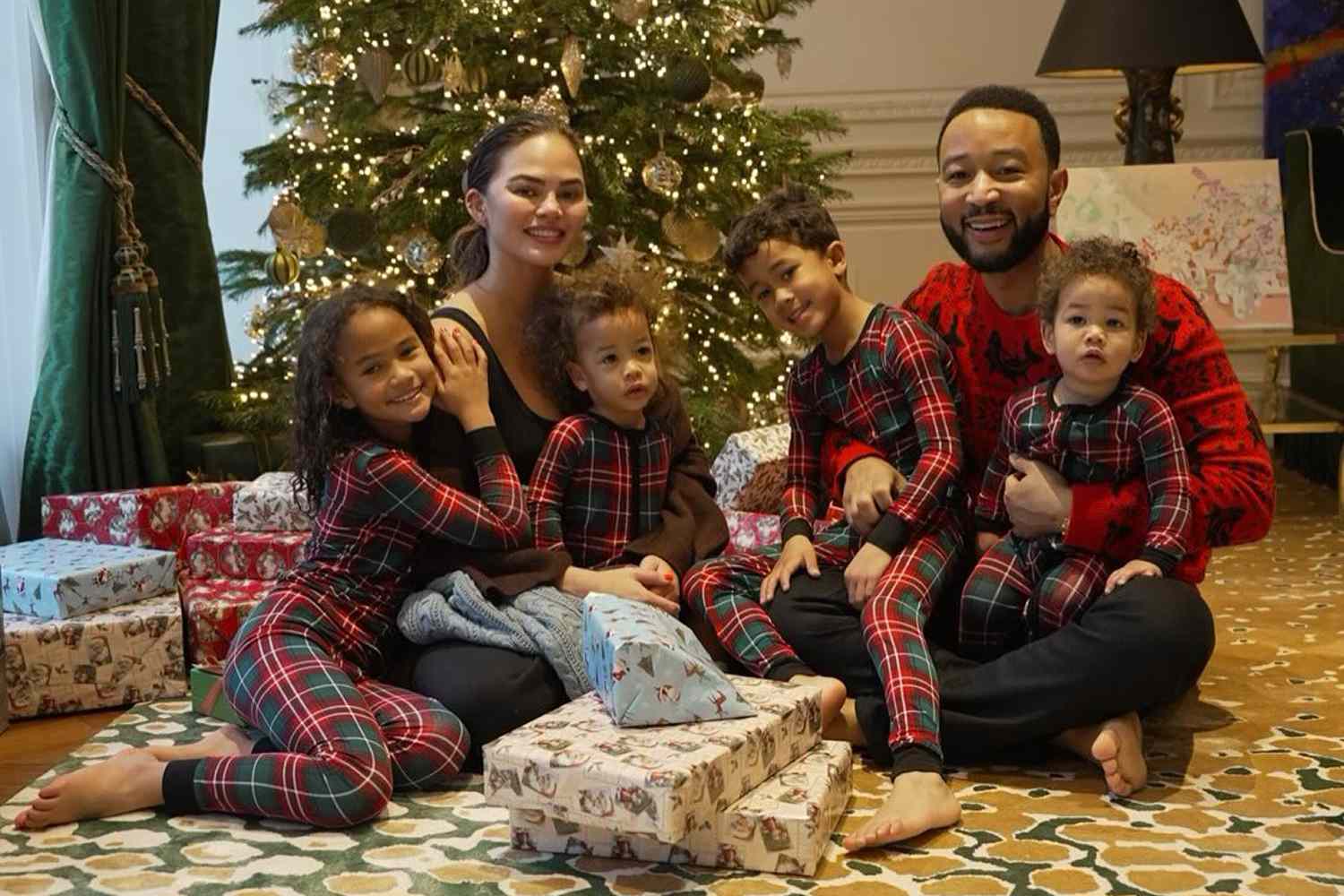 Chrissy Teigen and John Legend Celebrate Christmas in London with All 4