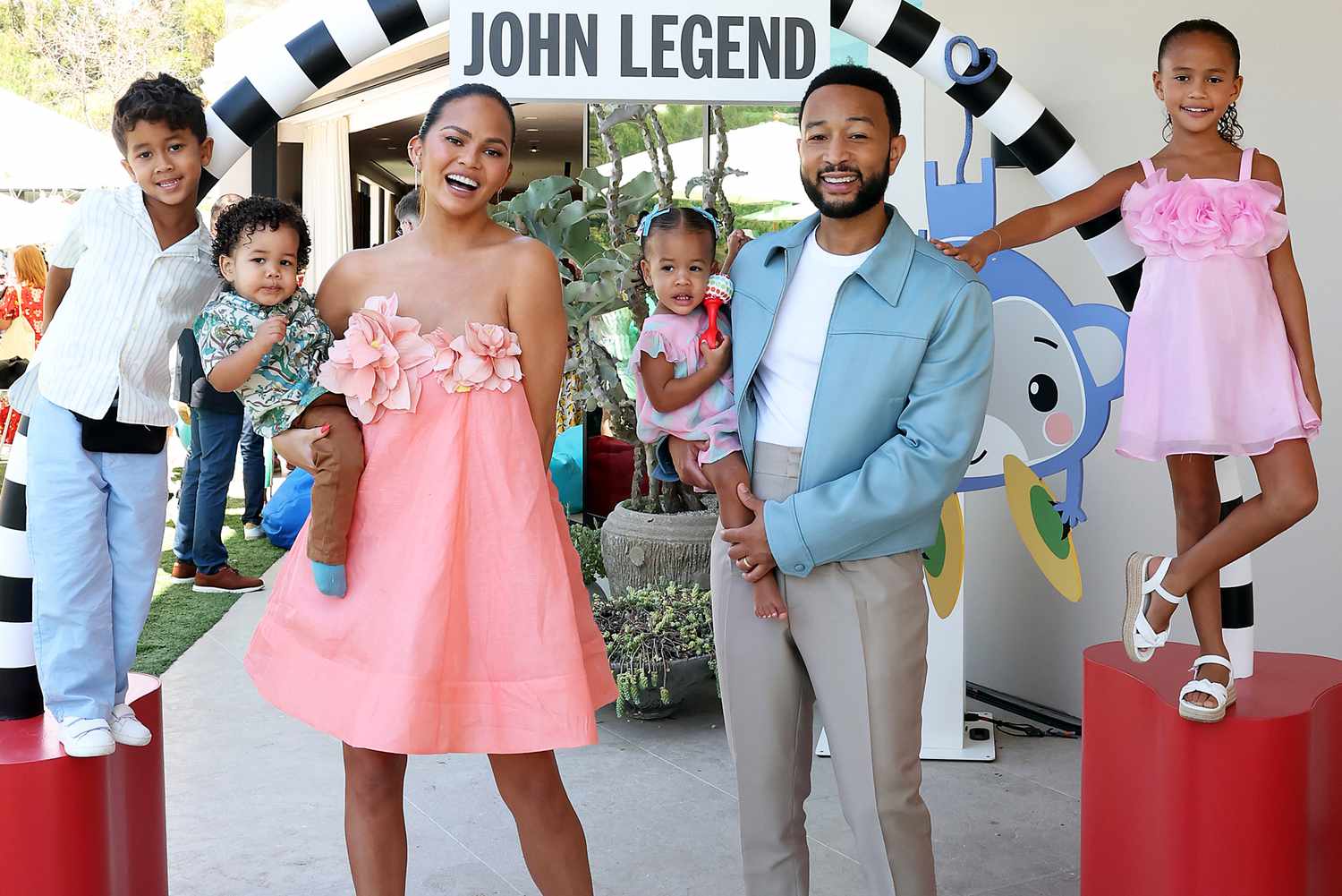 John Legend & Chrissy Teigen's 4 Kids Look Like Their Parents in Dreamy